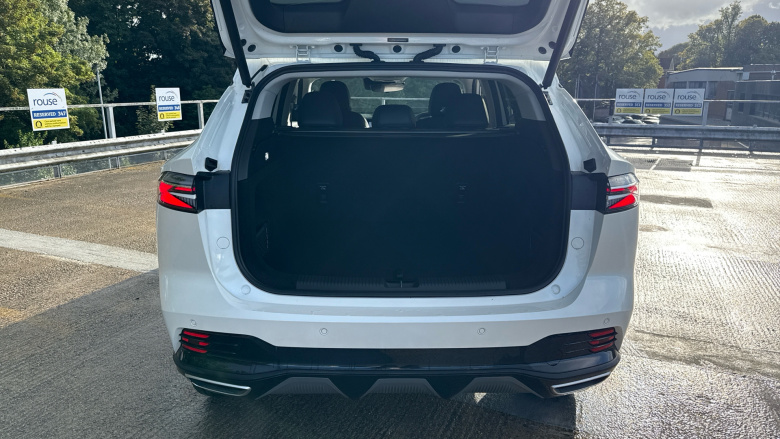 MG HS 1.5 T-GDI Trophy 5dr DCT Petrol Hatchback